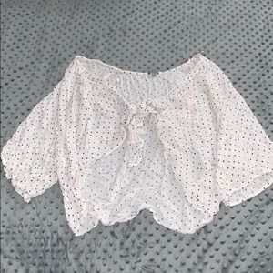Charlotte Russe White & Black Polka Dot Tie Top 🖤